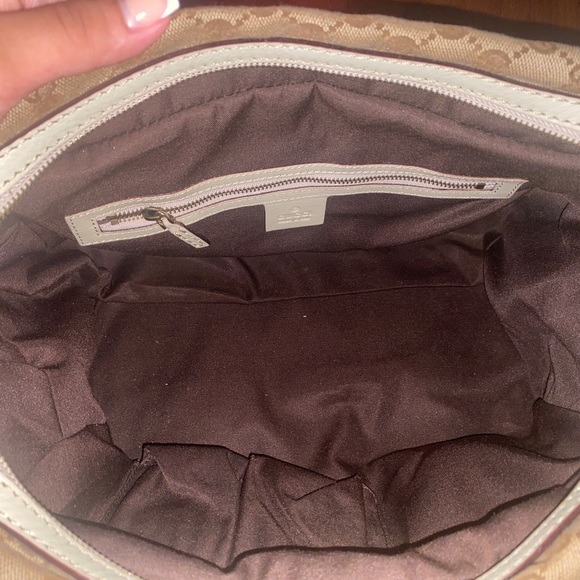 Authentic Gucci Interlocking Boston - Picture 3 of 4